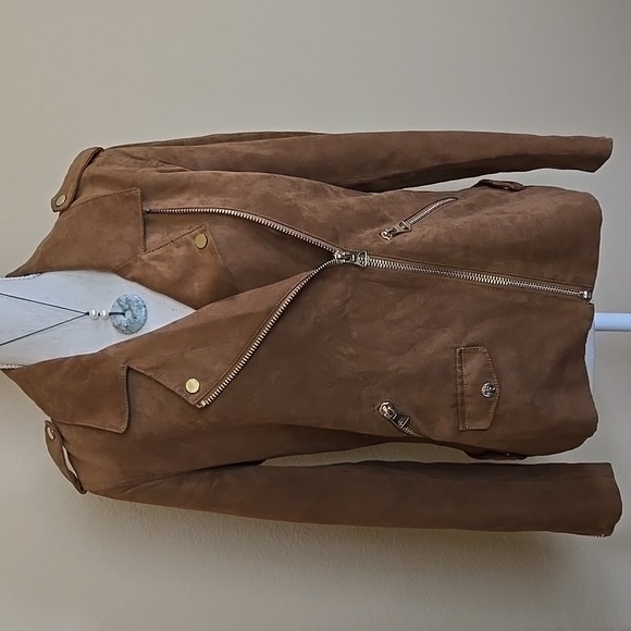 H&M Jackets & Blazers - H&M Faux Suede Versatile Moto-Style Jacket with Gold-Brass Hardware EUC - 8